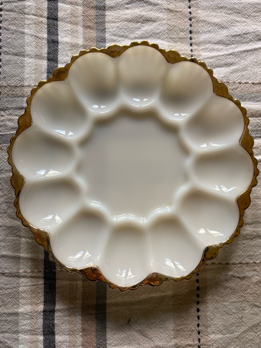 Old Anchor Hocking Deviled Egg Plate Decorative Serving Platter Milk Glass Gold
